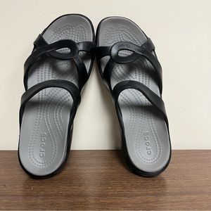 Crocs Women's 7 black slide sandals